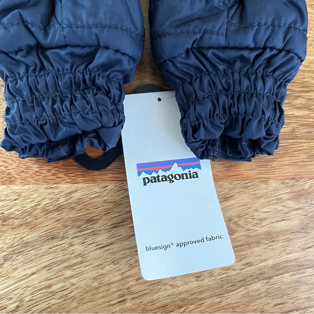 Patagonia Baby Puff Mitts Mittens 3-6 Months New NWT Navy Blue Winter Outdoors - Picture 3 of 10